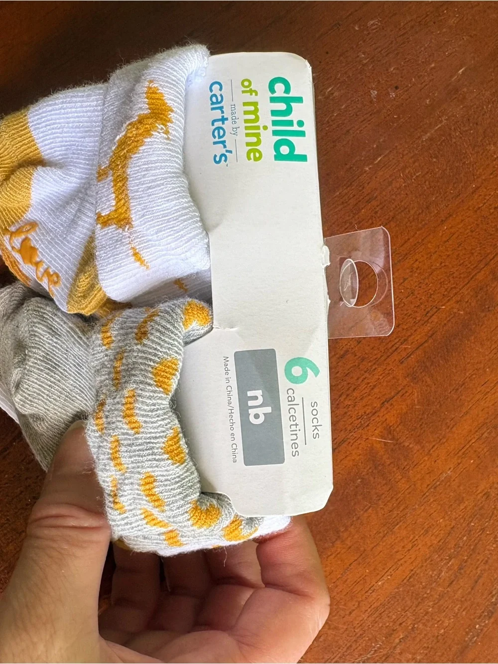 NWT Carter's Mint Green Unicorn-Print Footed One-Piece with NB pack socks TR175